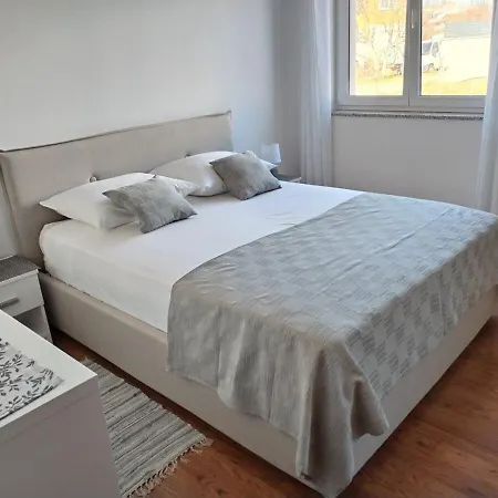 Сasa de vacaciones House Lakvere Pula