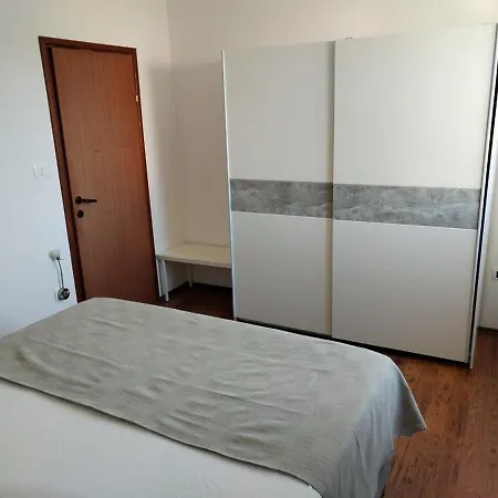 Сasa de vacaciones House Lakvere Pula