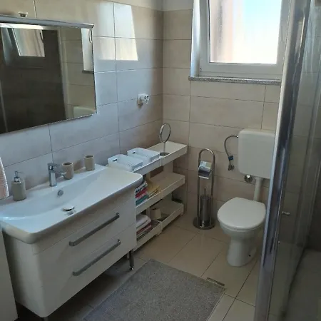 Сasa de vacaciones House Lakvere Pula