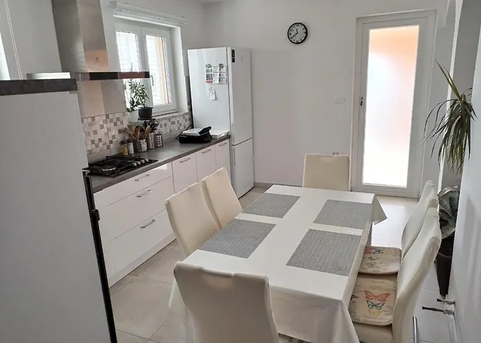 Сasa de vacaciones House Lakvere