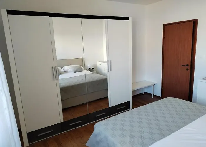 Сasa de vacaciones House Lakvere *