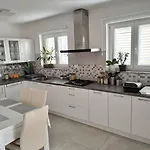 House Lakvere *